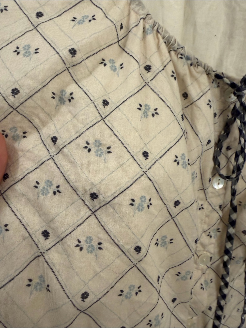 Christy Dawn The Camelia Blouse - Picture 4 of 6